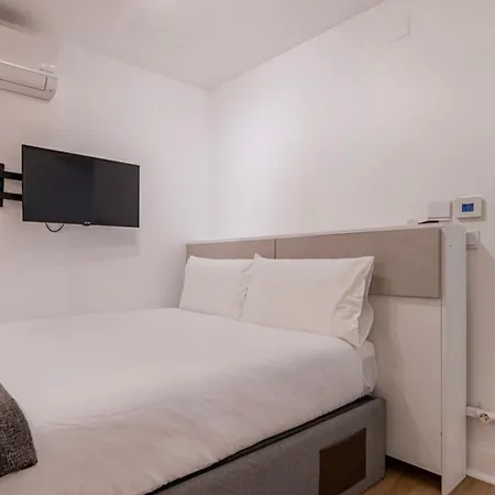 Apartment Contemporary Hideaway In Lapa *